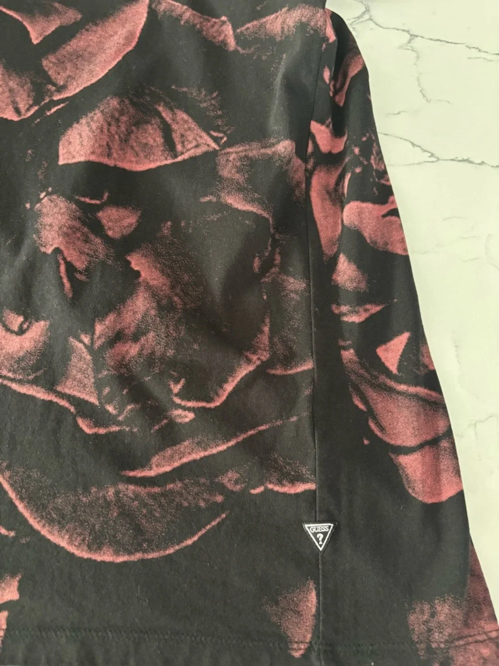 GUESS Black T-Shirt with Dusty Rose Floral Print - Picture 4 of 7